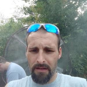 Meet your Posher, Nathan